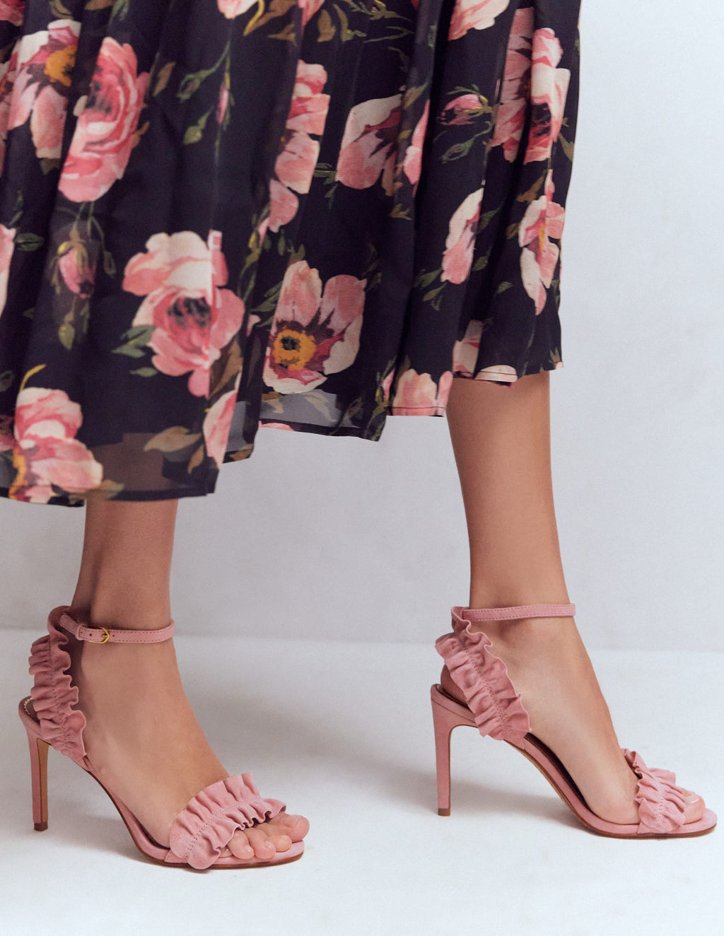 Pleat Detail Heeled Sandal-Almond Pink