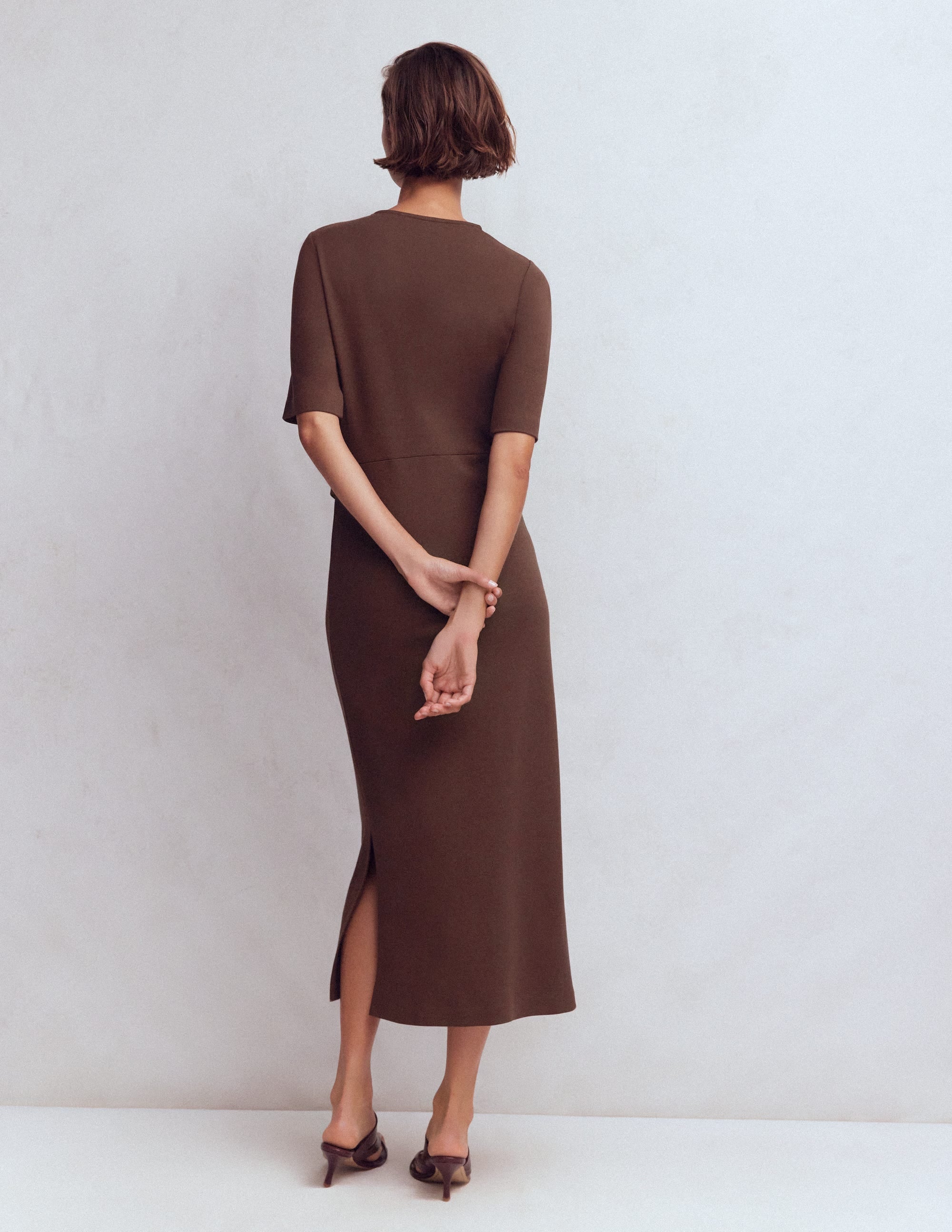 Zinnia Tie Jersey Midi Dress-Espresso