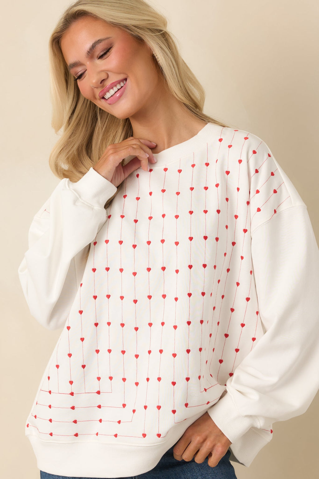 Heartstrings Attached White Cotton Embroidered Heart Crewneck Sweatshirt