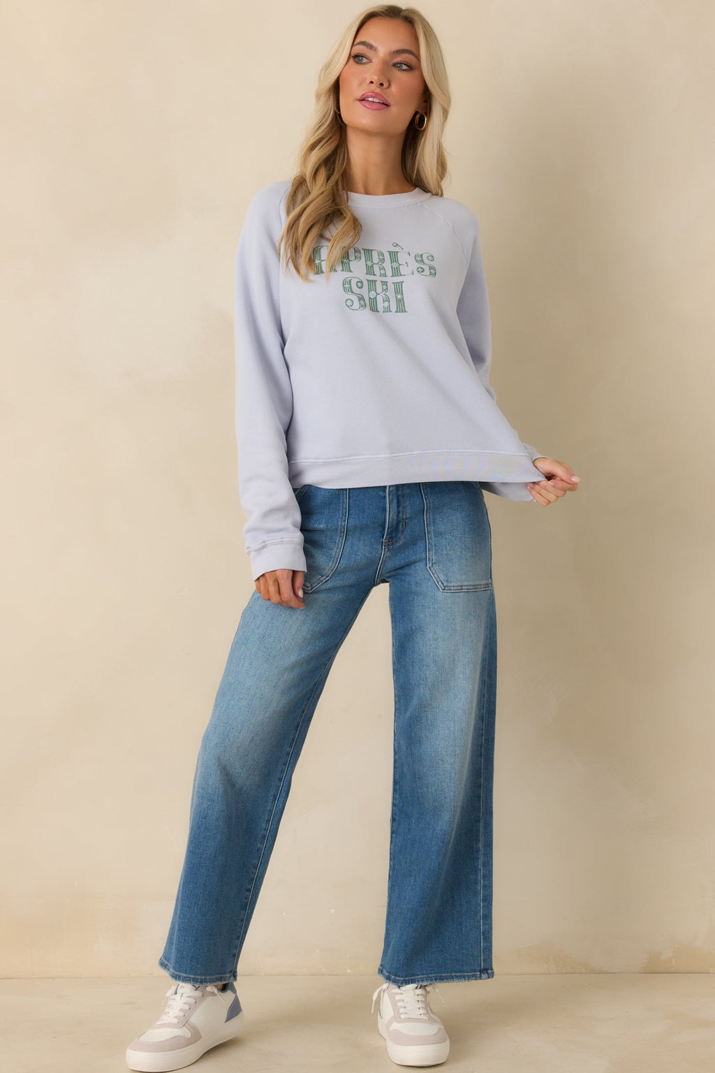 Après Ski Light Blue Crewneck Raglan Sweatshirt